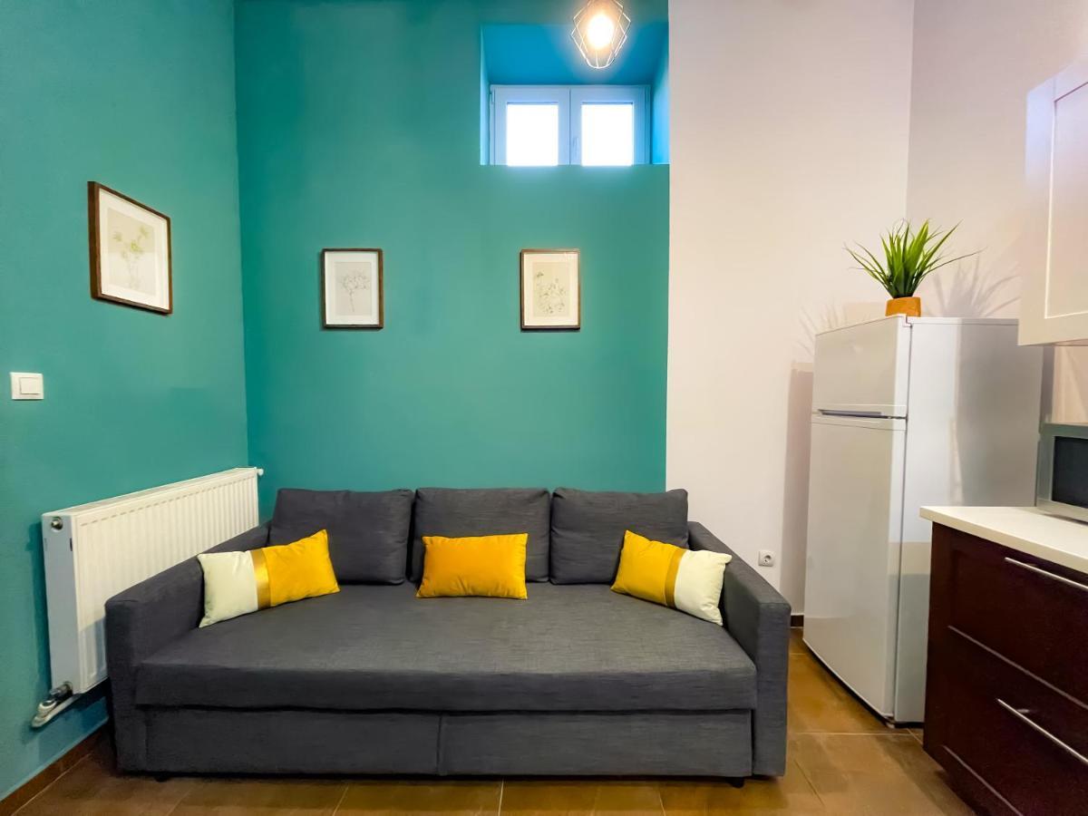 Cool Flat In The Heart Of Bucharest'S Fun And History Apartman Kültér fotó
