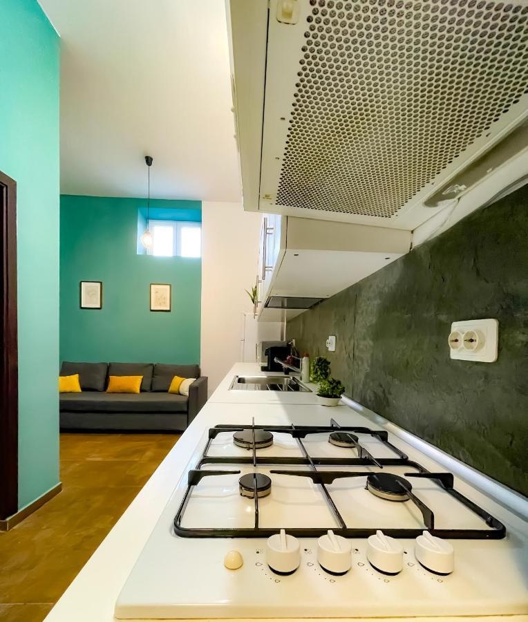 Cool Flat In The Heart Of Bucharest'S Fun And History Apartman Kültér fotó