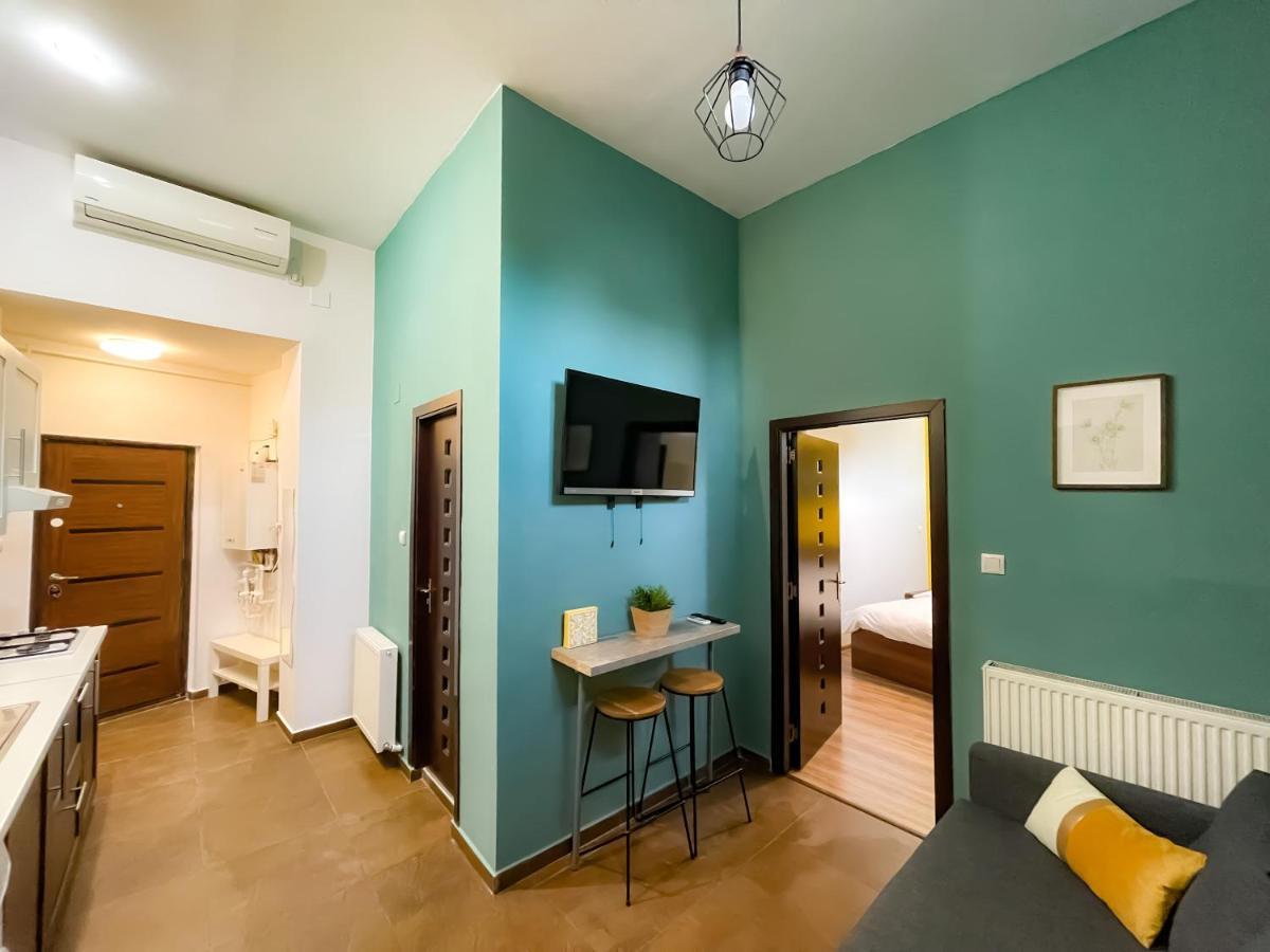 Cool Flat In The Heart Of Bucharest'S Fun And History Apartman Kültér fotó