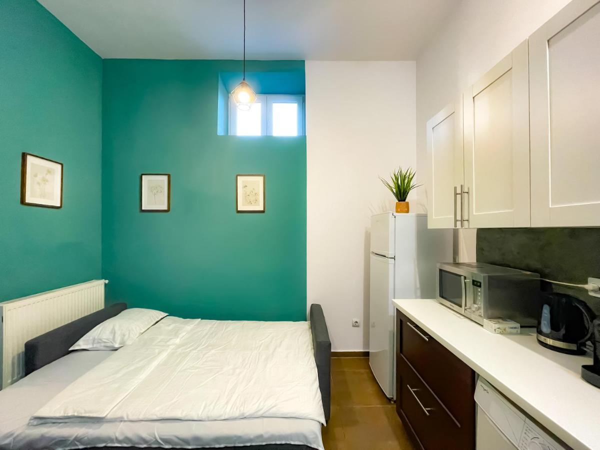 Cool Flat In The Heart Of Bucharest'S Fun And History Apartman Kültér fotó