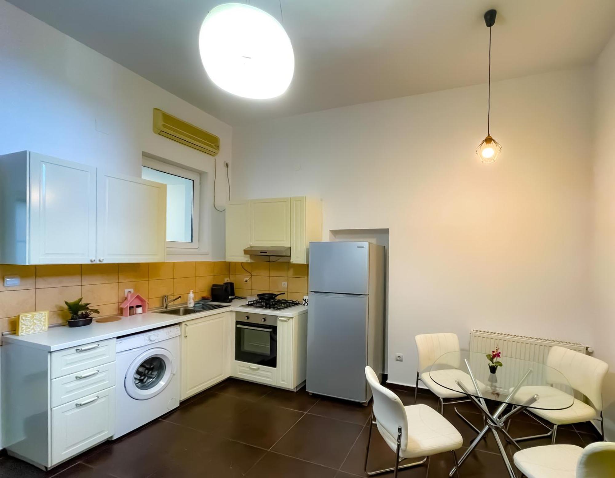 Cool Flat In The Heart Of Bucharest'S Fun And History Apartman Kültér fotó