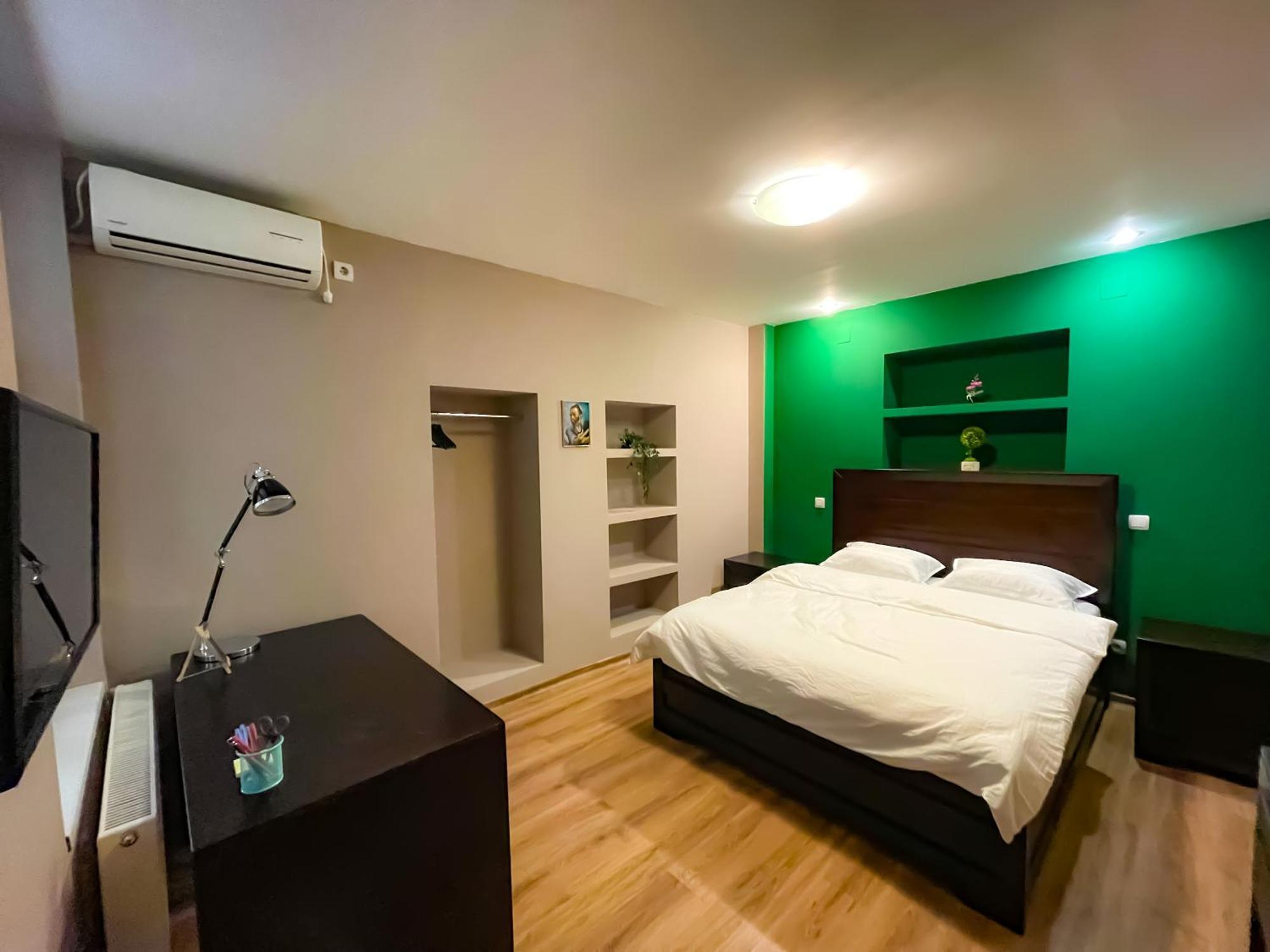 Cool Flat In The Heart Of Bucharest'S Fun And History Apartman Kültér fotó
